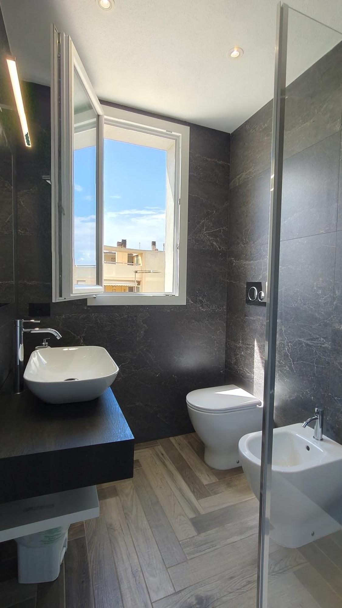 Stanza Idromassaggio 2 Hotel Quartu Sant'Elena Luaran gambar